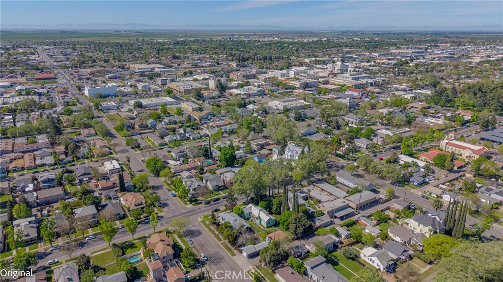 303 West 21st Street Merced, CA 95340 - Photo 16 of 52 an aerial view of multiple house