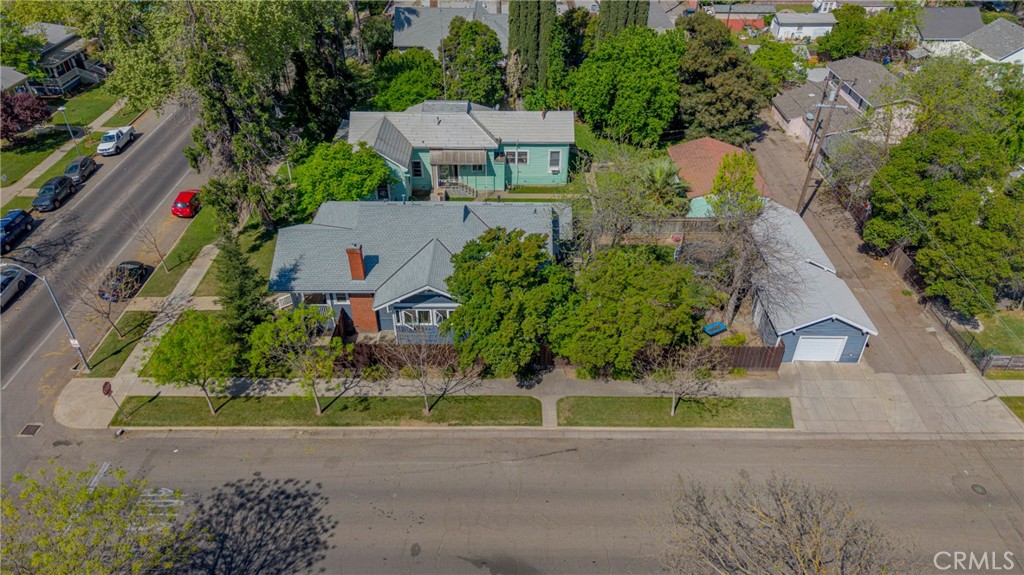 303 West 21st Street Merced, CA 95340 - Photo 7 of 52 an aerial view of a house