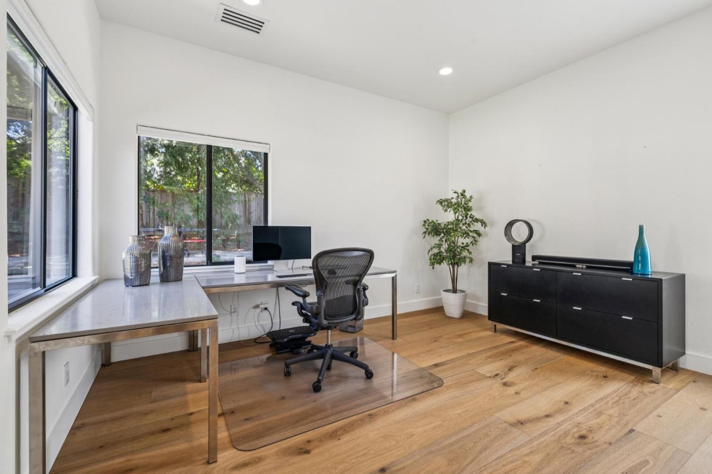 140 Dean Road Woodside, CA 94062 - Photo 20 of 52