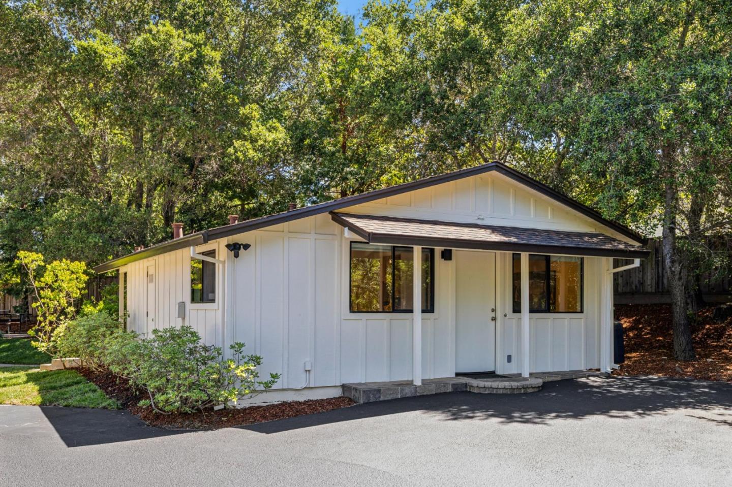 140 Dean Road Woodside, CA 94062 - Photo 32 of 52