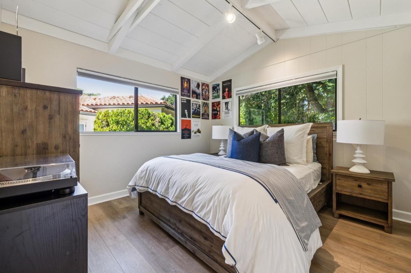 140 Dean Road Woodside, CA 94062 - Photo 36 of 52