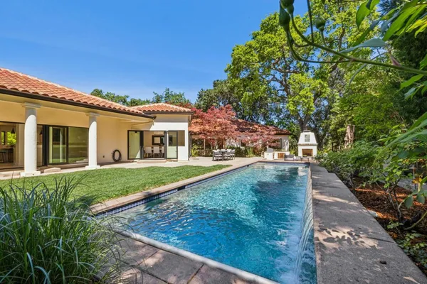 $14,750,000 | 140 Dean Road, Woodside, CA 94062