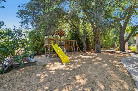$14,750,000 | 140 Dean Road, Woodside, CA 94062