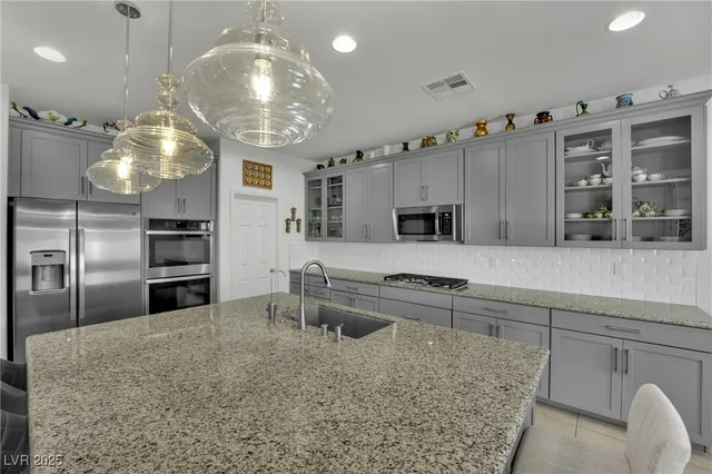 $800,000 | 9609 Lexington Arch Street, Las Vegas, NV 89178