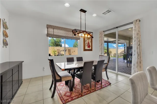 $800,000 | 9609 Lexington Arch Street, Las Vegas, NV 89178