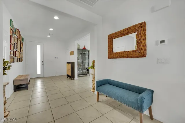 $800,000 | 9609 Lexington Arch Street, Las Vegas, NV 89178