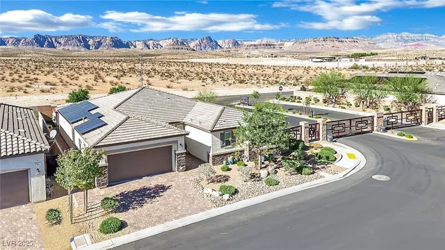 $800,000 | 9609 Lexington Arch Street, Las Vegas, NV 89178