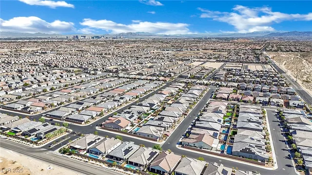 $800,000 | 9609 Lexington Arch Street, Las Vegas, NV 89178