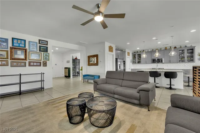 $800,000 | 9609 Lexington Arch Street, Las Vegas, NV 89178