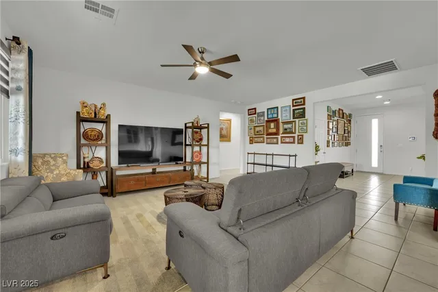 $800,000 | 9609 Lexington Arch Street, Las Vegas, NV 89178