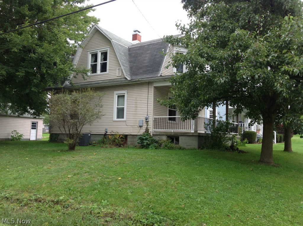 215 South Johnson Road Sebring, OH 44672 - Photo 3 of 25 Gallery Image 3