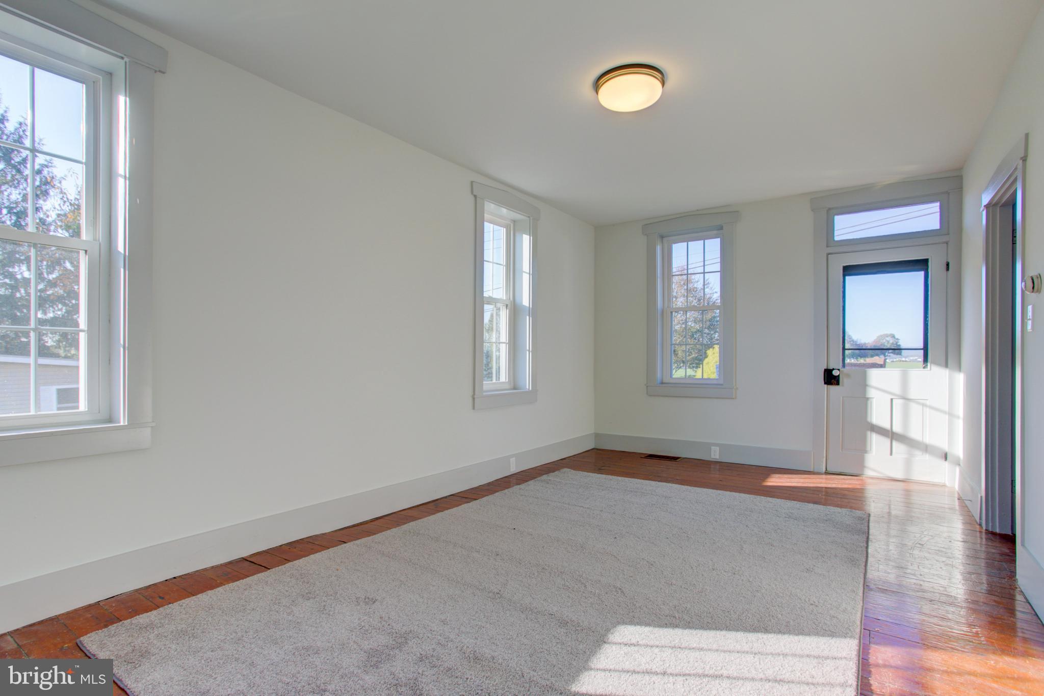 107 West Sun Hill Road Manheim, PA 17545 - Photo 8 of 25 Gallery Image 8