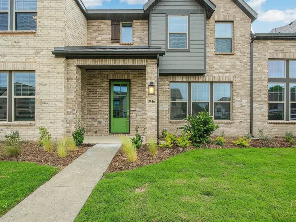 $2,695 | 1946 Sweetwater Lane, Allen, TX 75013