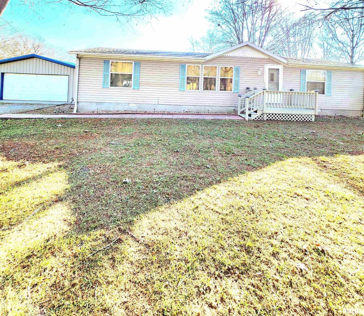 37 Janet Lane Murphysboro, IL 62966 - Photo 1 of 32