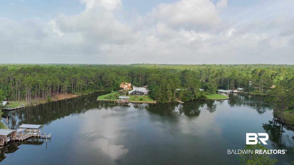 4 South Bayou Drive Elberta, AL 36530 - Photo 13 of 23