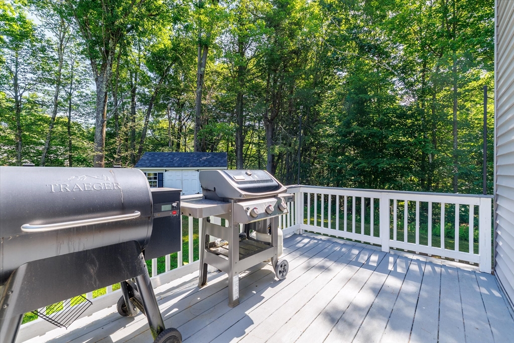 44 Underwood Road Hubbardston, MA 01452 - Photo 8 of 42