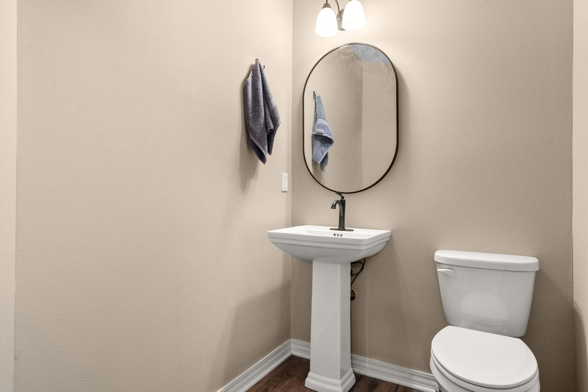 570 Indian Valley Road Reeds Spring, MO 65737 - Photo 21 of 44 570-Indian-Valley-Rd-New-Bath