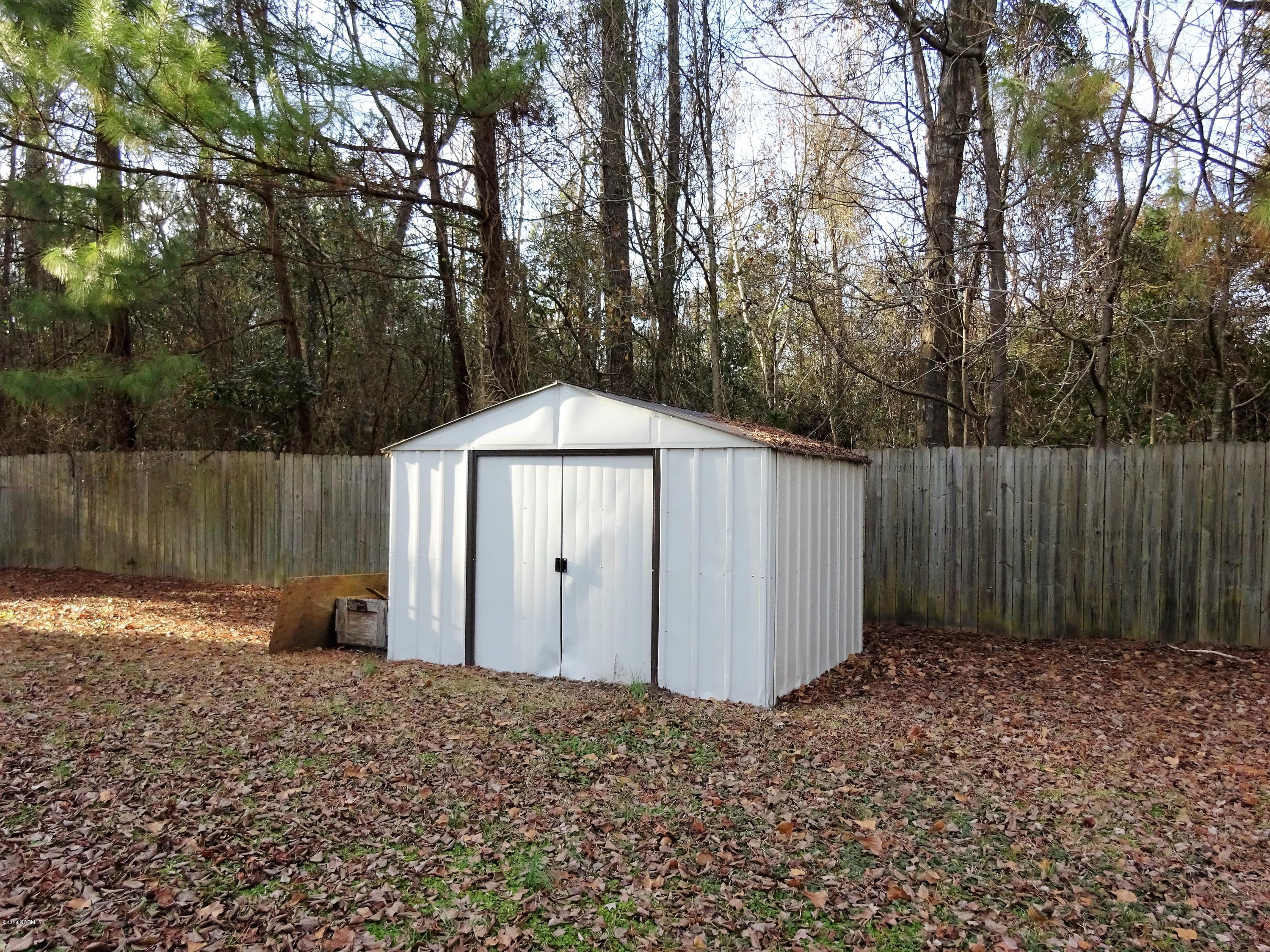 304 Raintree Circle Jacksonville, NC 28540 - Photo 28 of 29 DSC05889