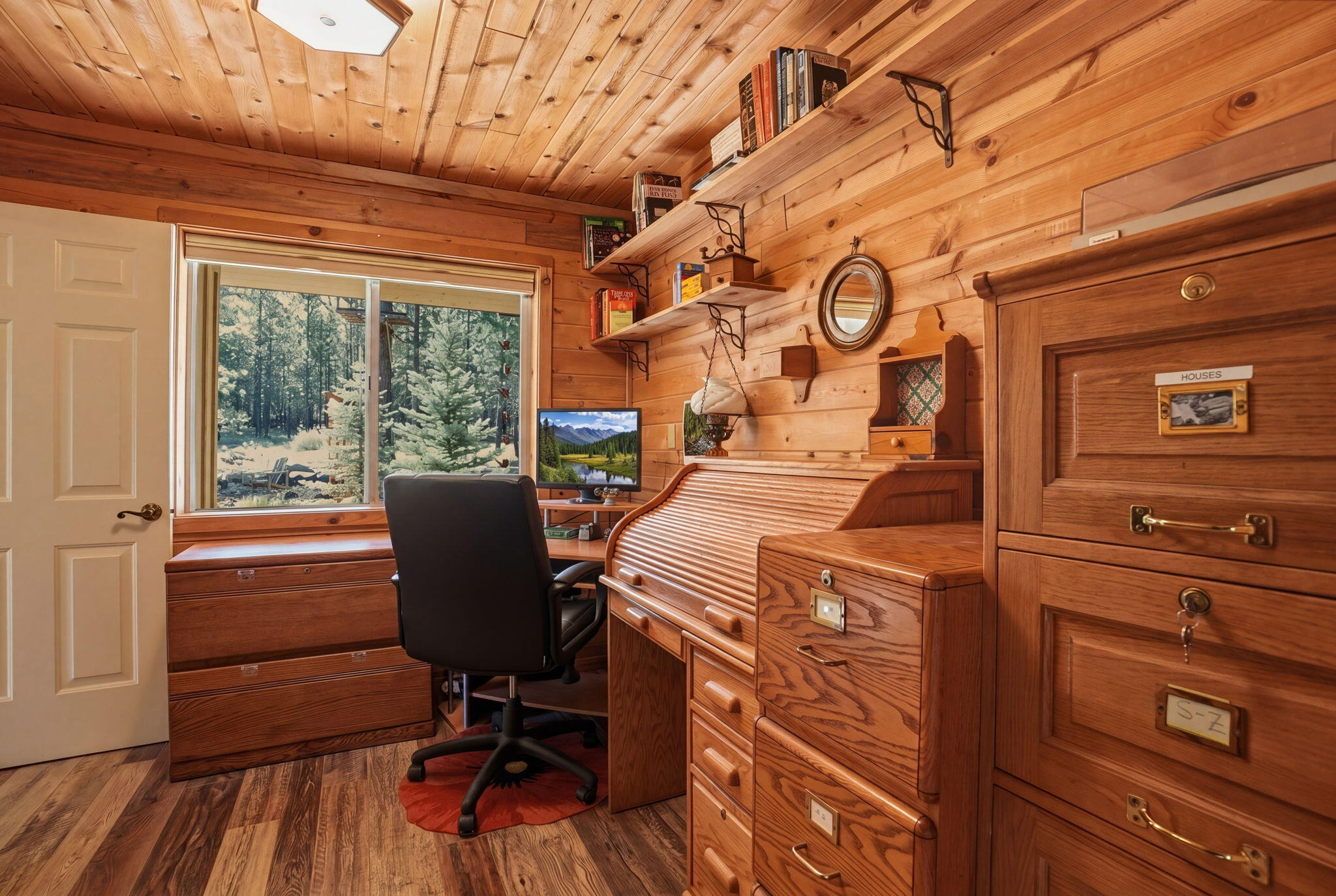 15020 Remuda Road Sisters, OR 97759 - Photo 24 of 61 Office to Bedroom