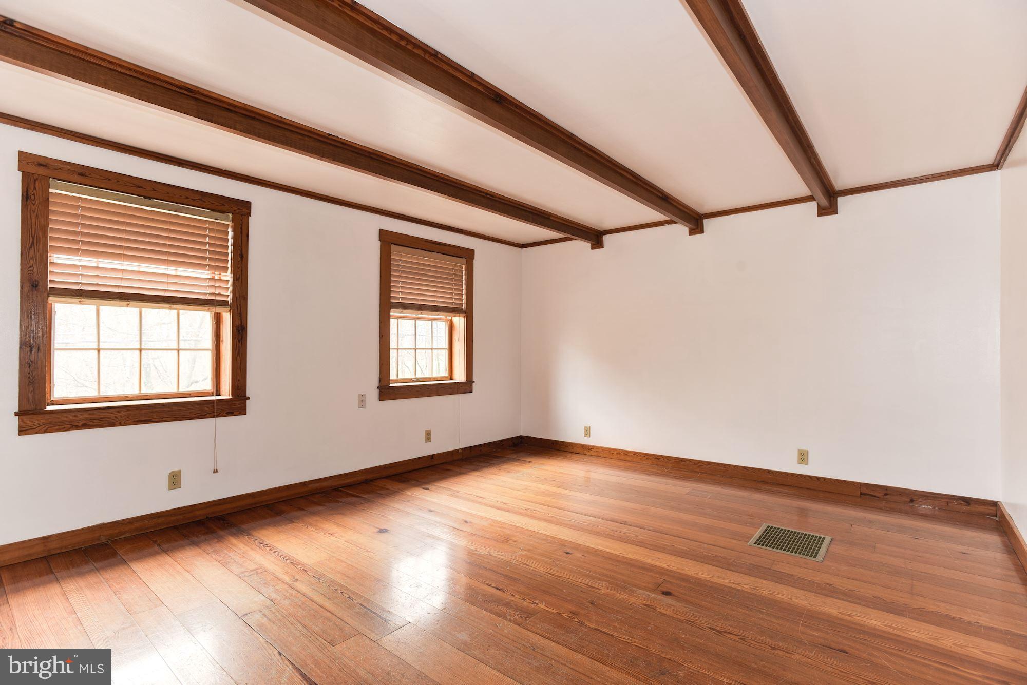 16750 Spielman Road Fairplay, MD 21733 - Photo 22 of 40 Bedroom