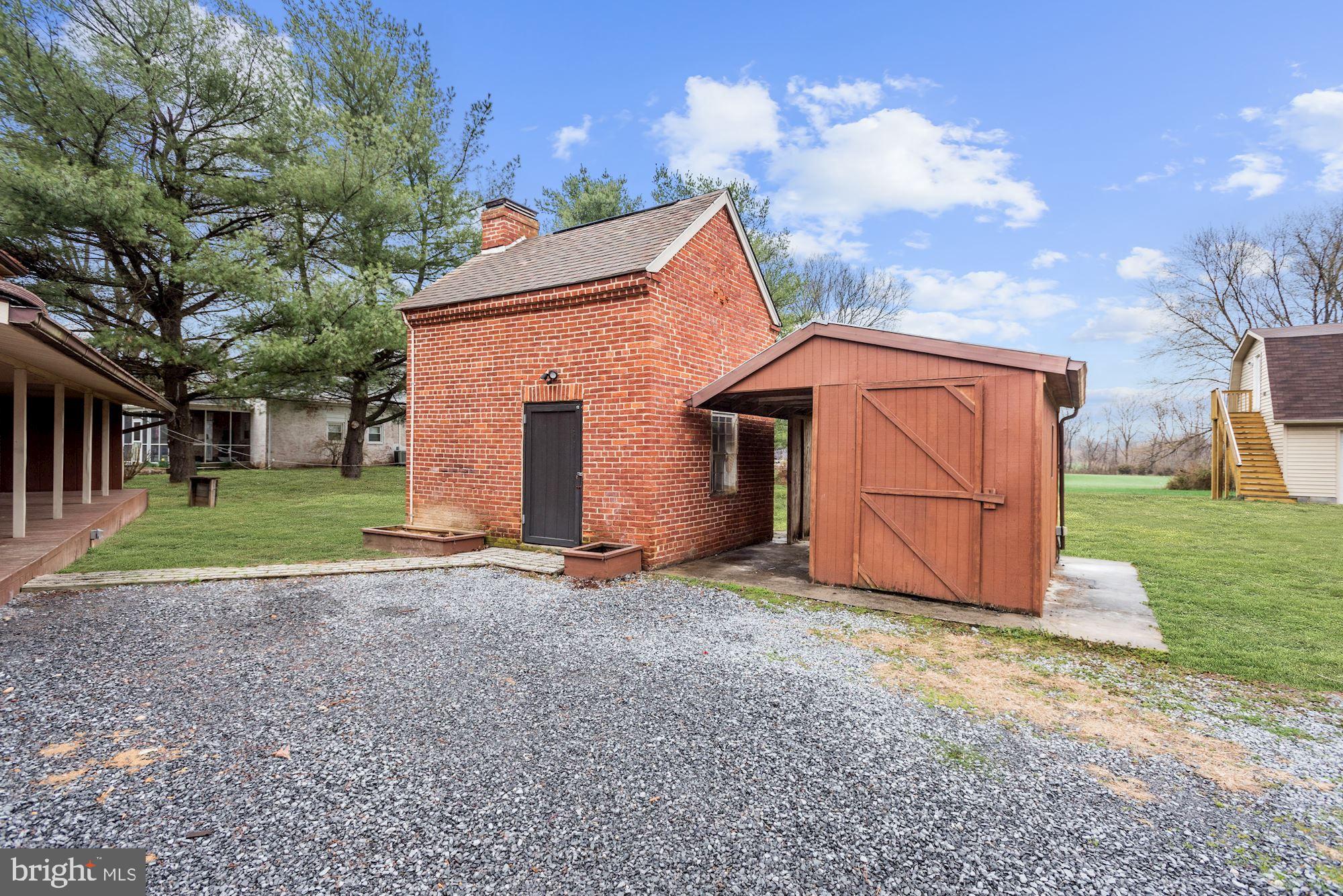 16750 Spielman Road Fairplay, MD 21733 - Photo 28 of 40 Secure Storage