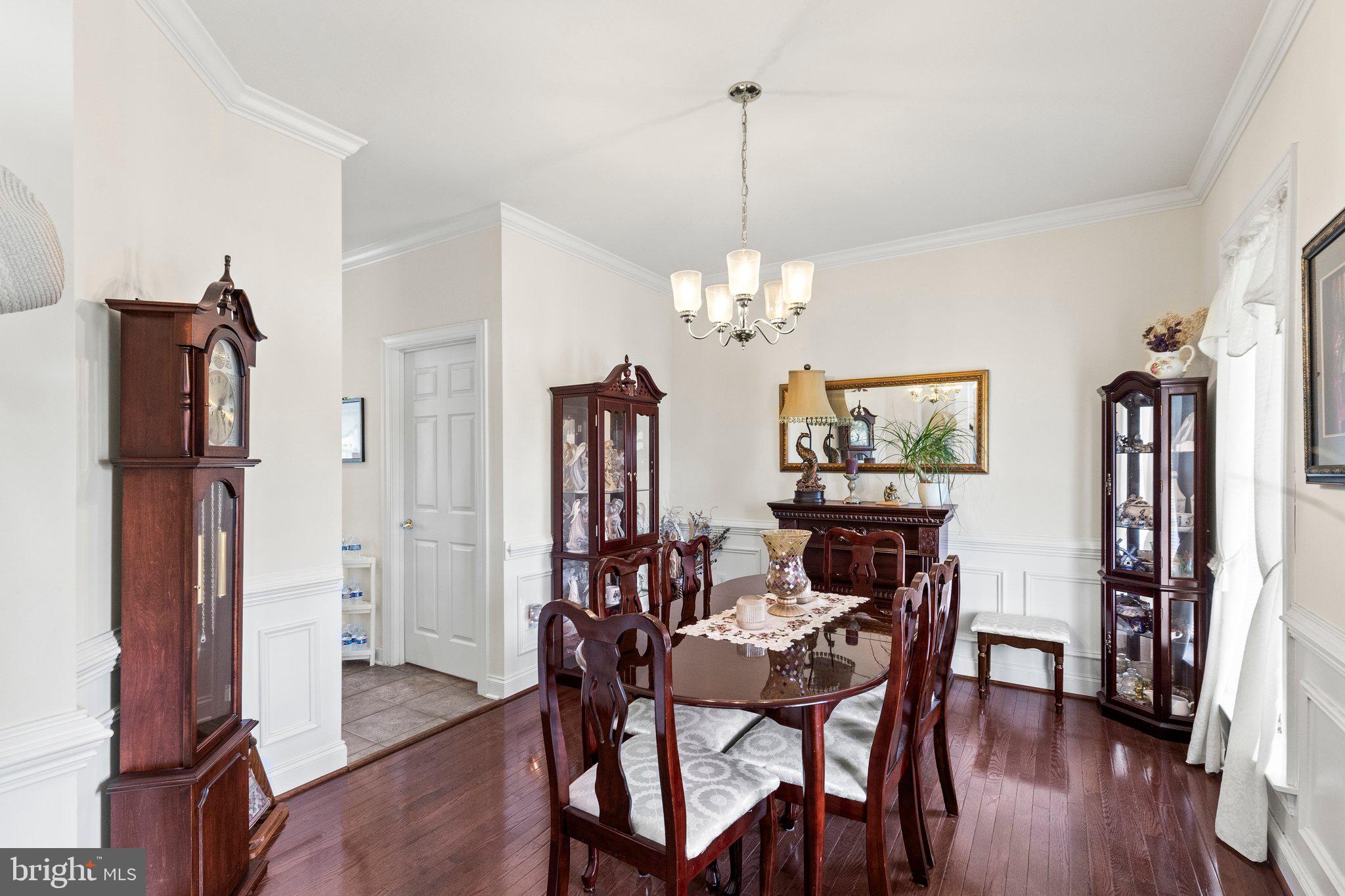 4875 Arnold Road Glenville, PA 17329 - Photo 15 of 51 Formal Dining Room