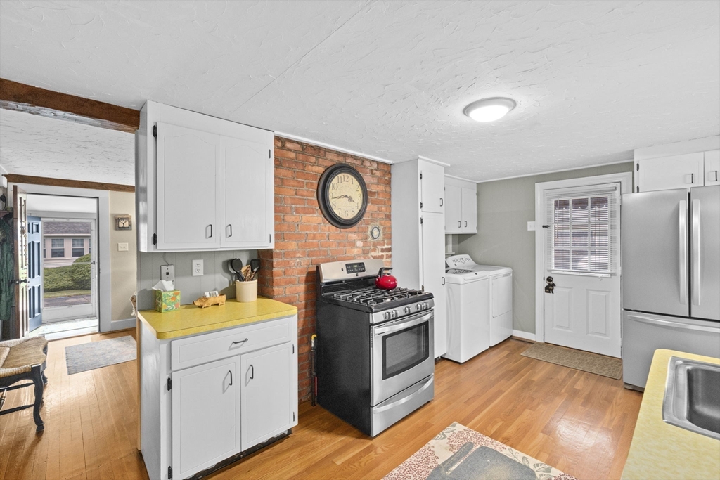23 Garden Road Scituate, MA 02066 - Photo 12 of 38 Gallery Image 12