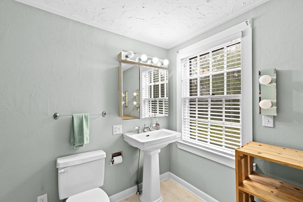 23 Garden Road Scituate, MA 02066 - Photo 27 of 38 Gallery Image 27