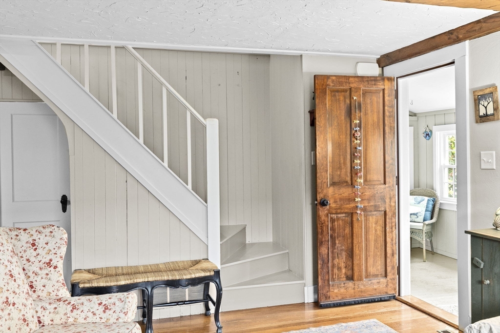 23 Garden Road Scituate, MA 02066 - Photo 6 of 38 Gallery Image 6