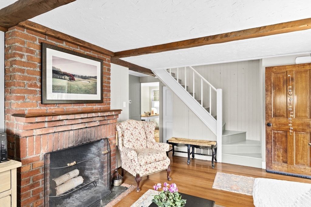 23 Garden Road Scituate, MA 02066 - Photo 10 of 38 Gallery Image 10