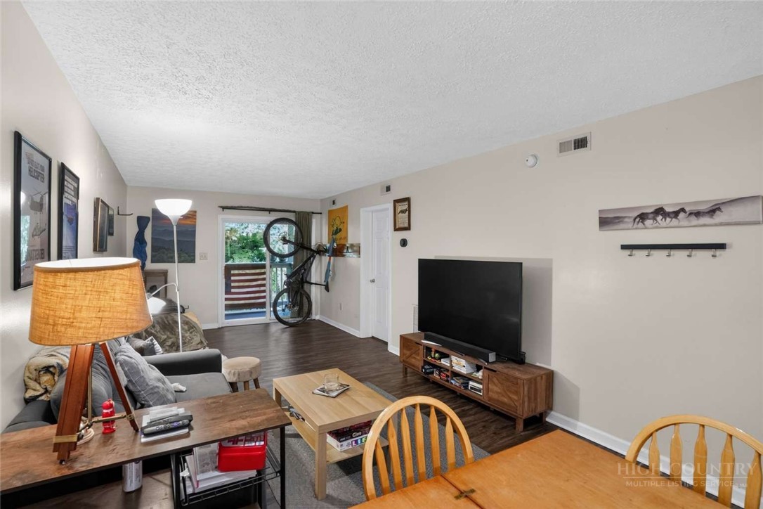 800 Meadowview Drive, Unit 10 Boone, NC 28607 - Photo 12 of 25
