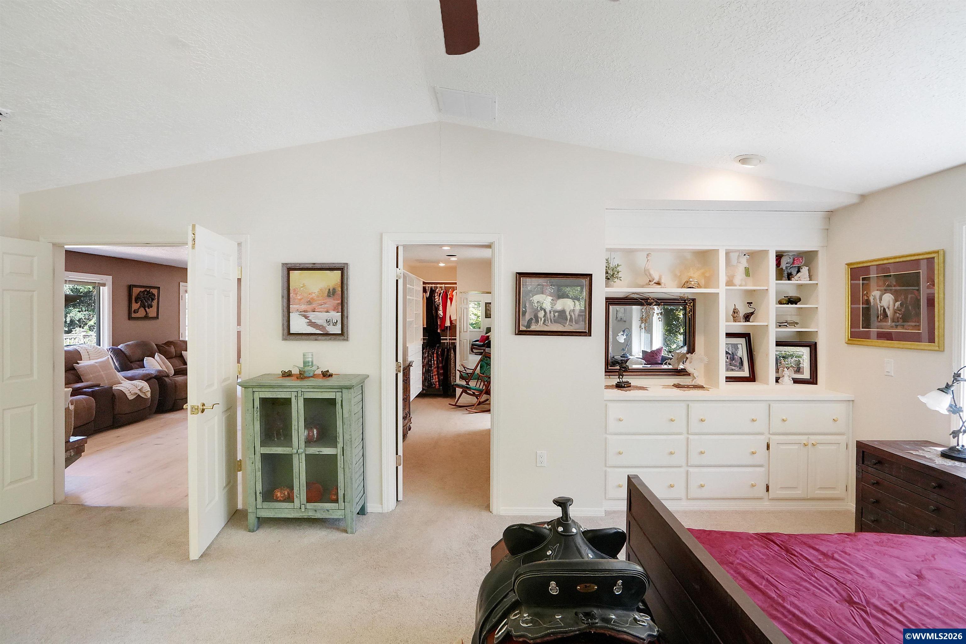 6135 Skyline Road South Salem, OR 97306 - Photo 14 of 48