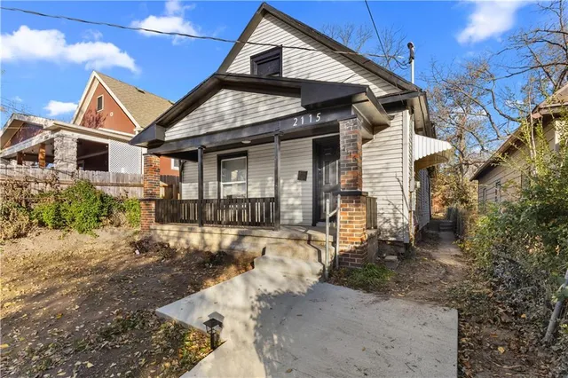 $164,999 | 2115 North 12th Street, Kansas City, KS 66104