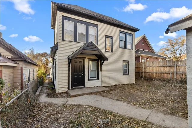 $164,999 | 2115 North 12th Street, Kansas City, KS 66104