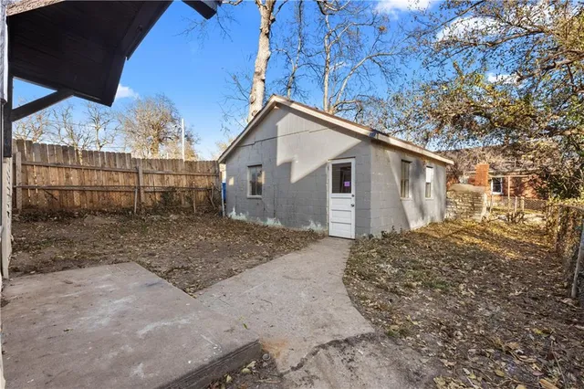 $164,999 | 2115 North 12th Street, Kansas City, KS 66104