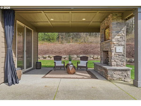 $1,380,000 | 12840 Southeast 257th Avenue, Damascus, OR 97009