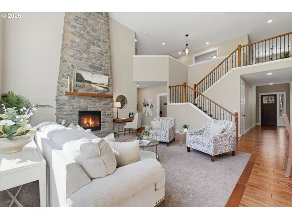 $1,380,000 | 12840 Southeast 257th Avenue, Damascus, OR 97009