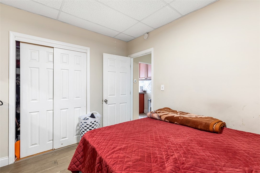 18 Hanover Avenue Pawtucket, RI 02861 - Photo 29 of 50