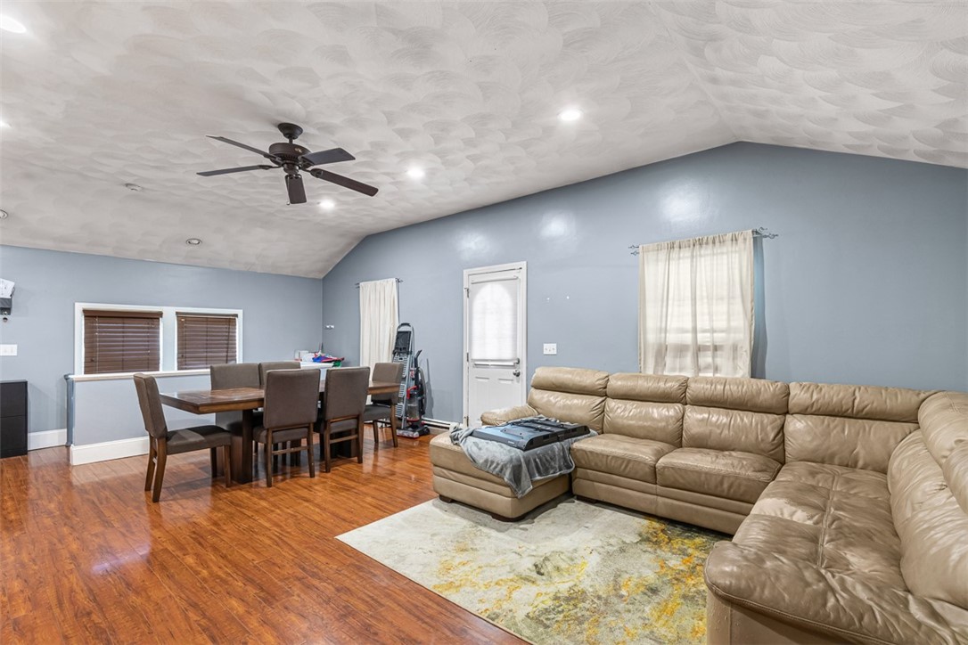 18 Hanover Avenue Pawtucket, RI 02861 - Photo 34 of 50