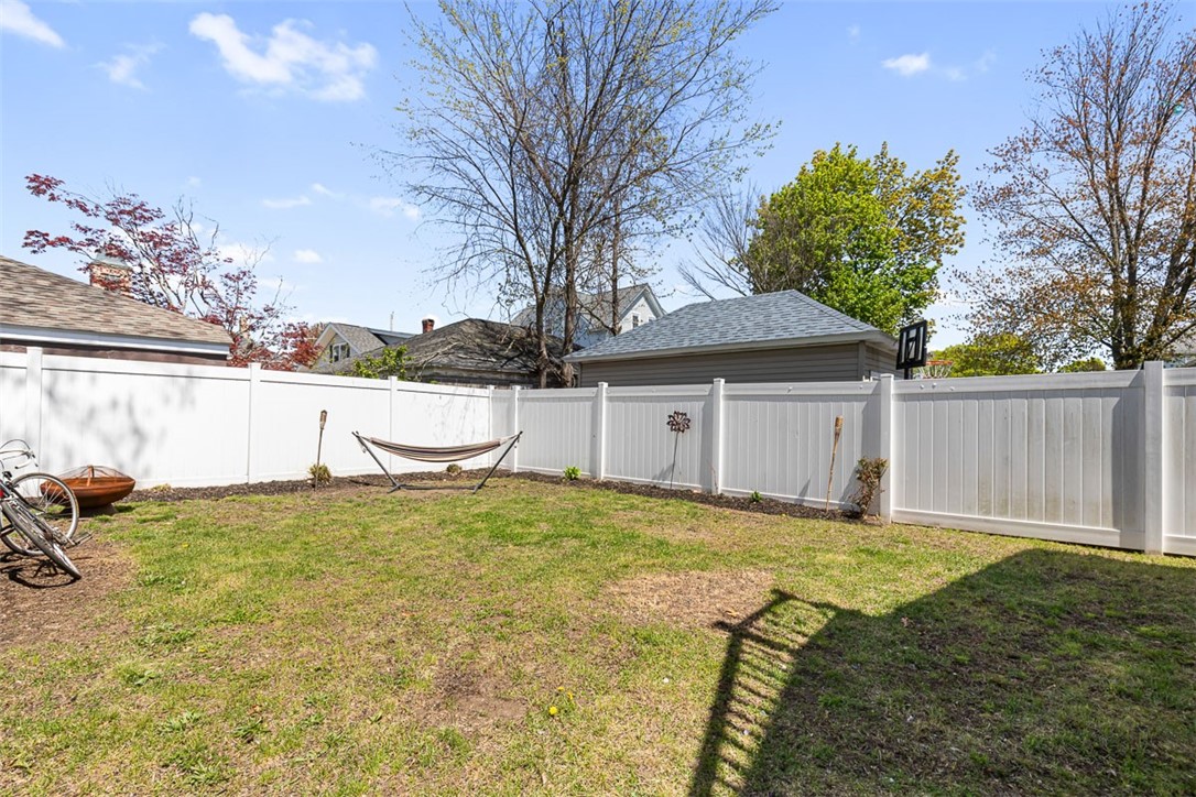 18 Hanover Avenue Pawtucket, RI 02861 - Photo 49 of 50