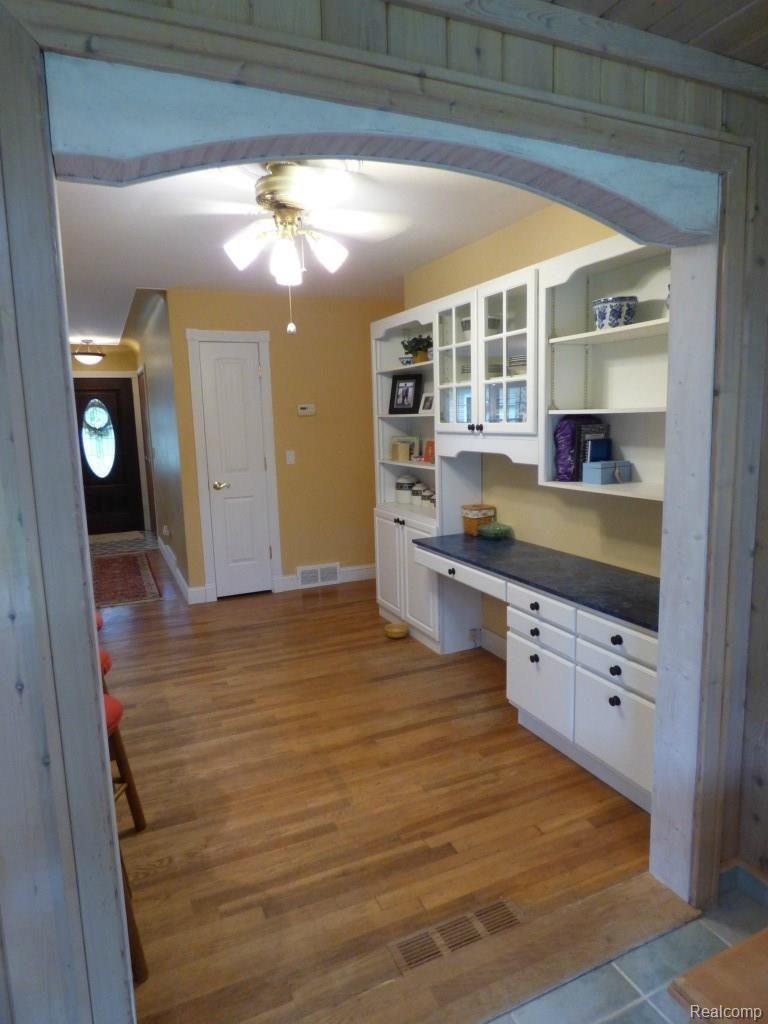 3785 Ludwig Road Oxford, MI 48371 - Photo 10 of 59 P1170745.jpg