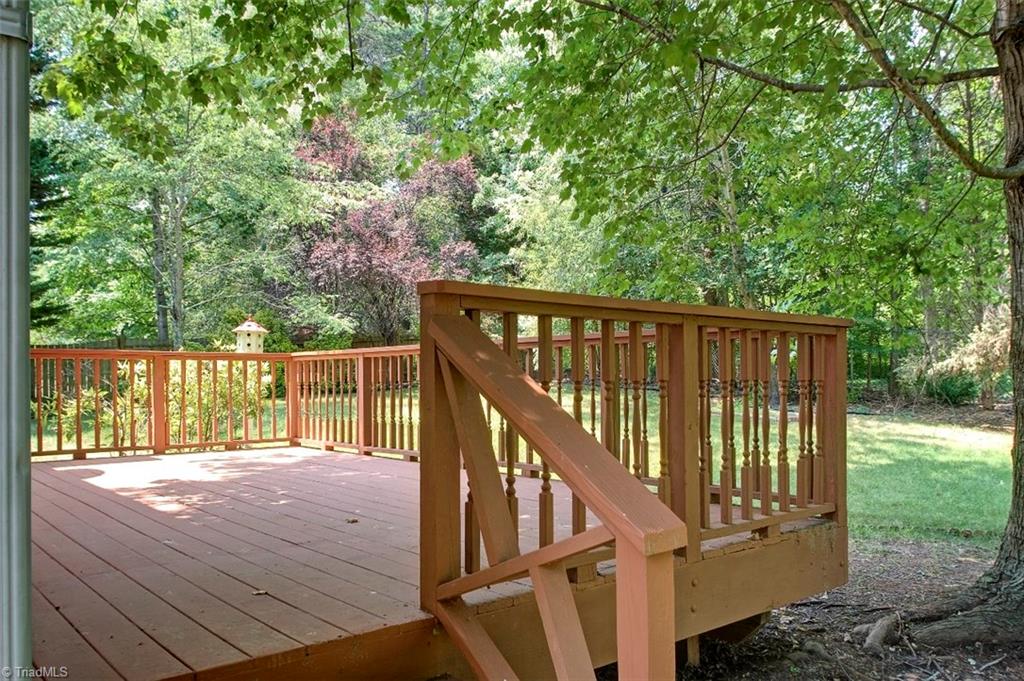 5528 Folkstone Road Pfafftown, NC 27040 - Photo 22 of 27 Gallery Image 22