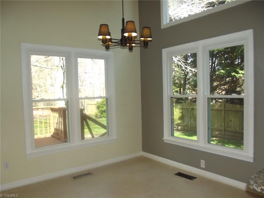 5528 Folkstone Road Pfafftown, NC 27040 - Photo 9 of 27 Gallery Image 9