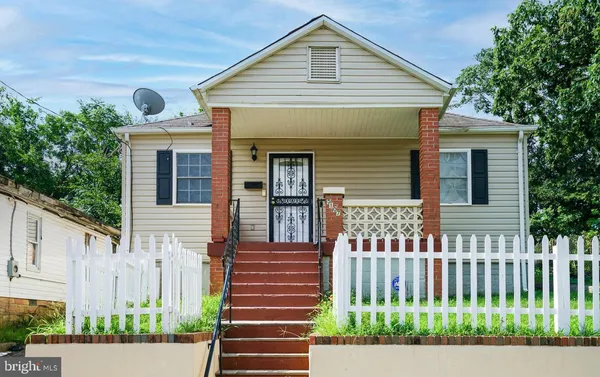 $529,900 | 5107 Call Place Southeast, Washington, DC 20019