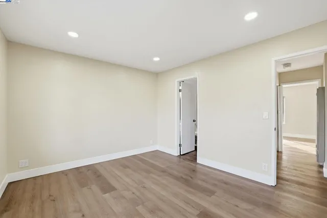 a view of empty room