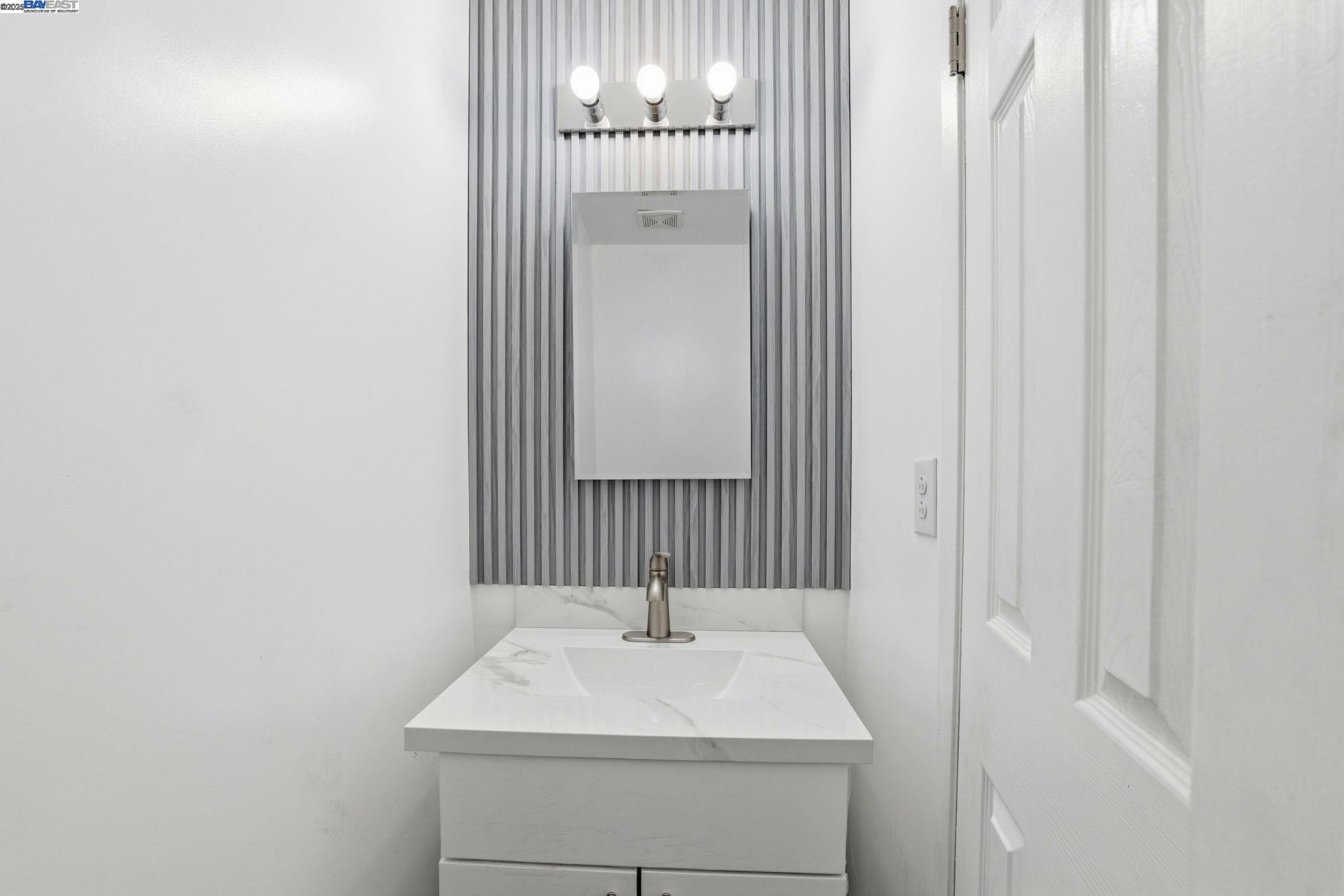 3305 Innerwick Lane San Jose, CA 95121 - Photo 25 of 34