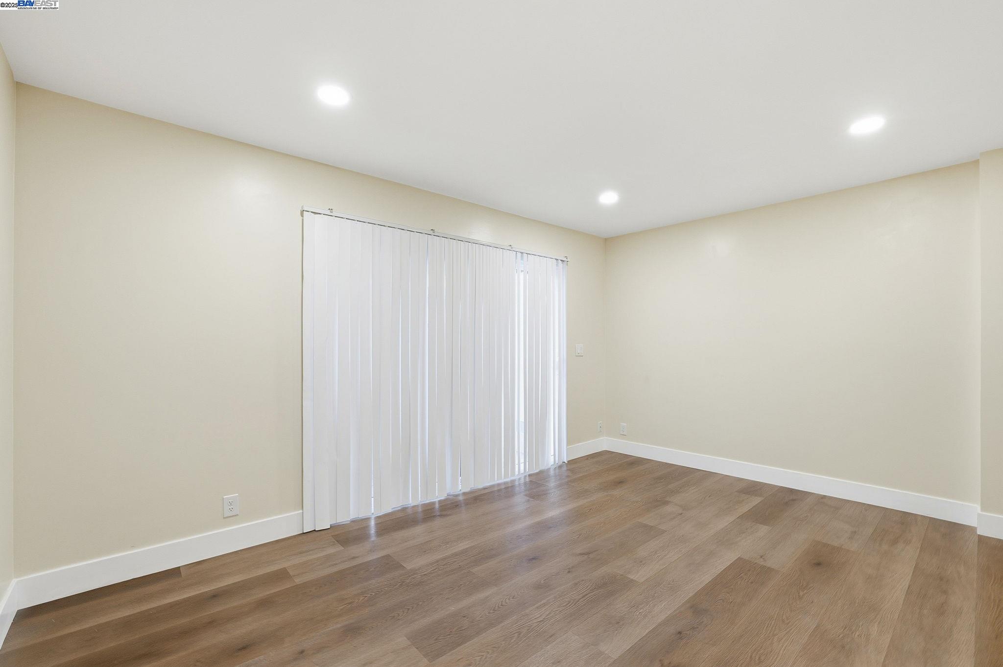 3305 Innerwick Lane San Jose, CA 95121 - Photo 6 of 34