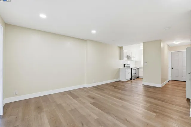 $685,000 | 3305 Innerwick Lane, San Jose, CA 95121