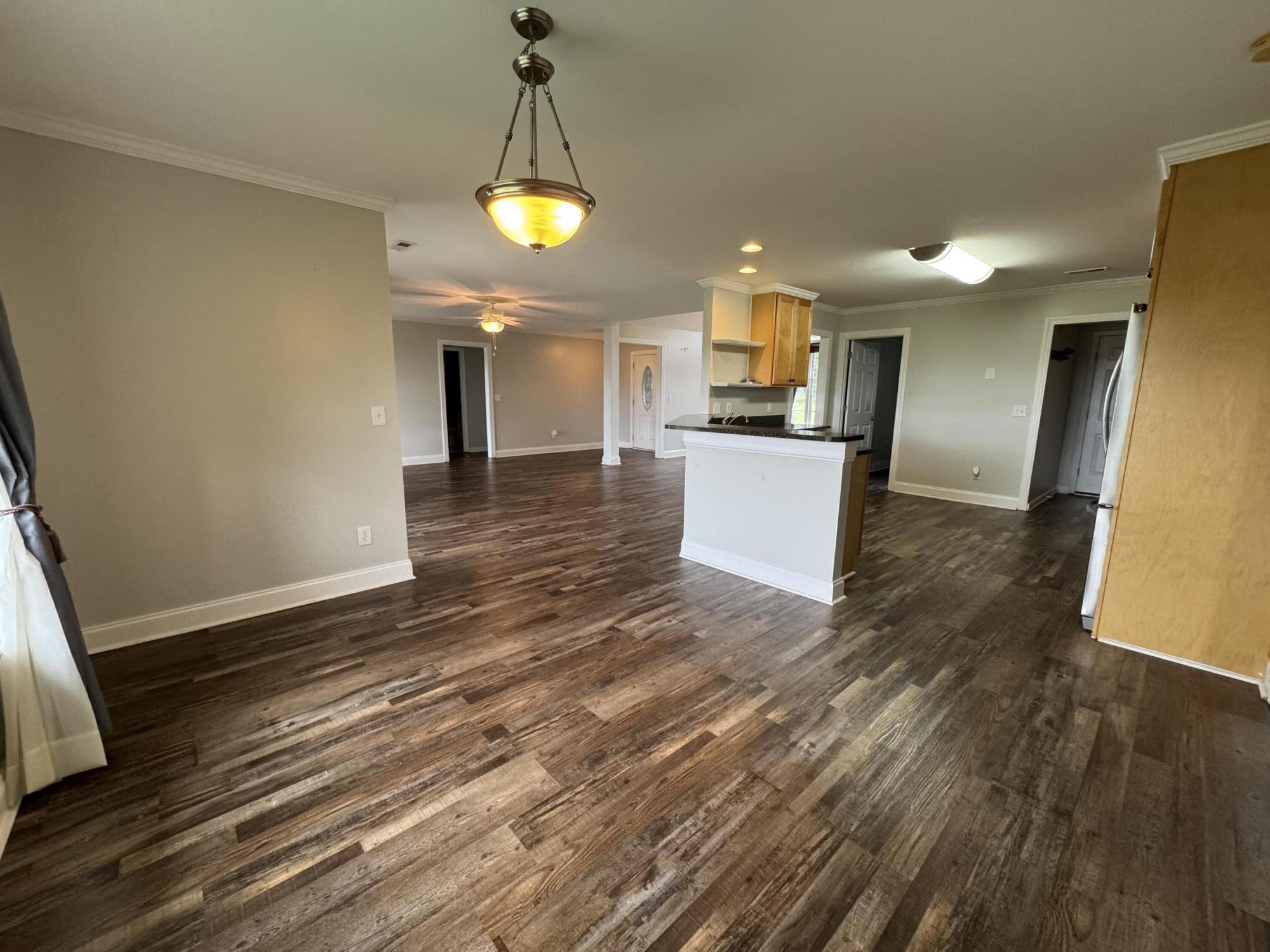 945 Lake Ashwood Road Sumter, SC 29153 - Photo 9 of 23 Gallery Image 9