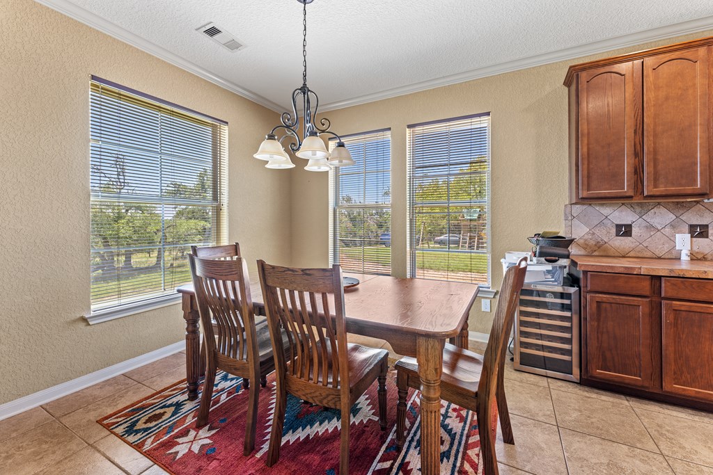 714 Alamo Road Fredericksburg, TX 78624 - Photo 8 of 31 Gallery Image 8